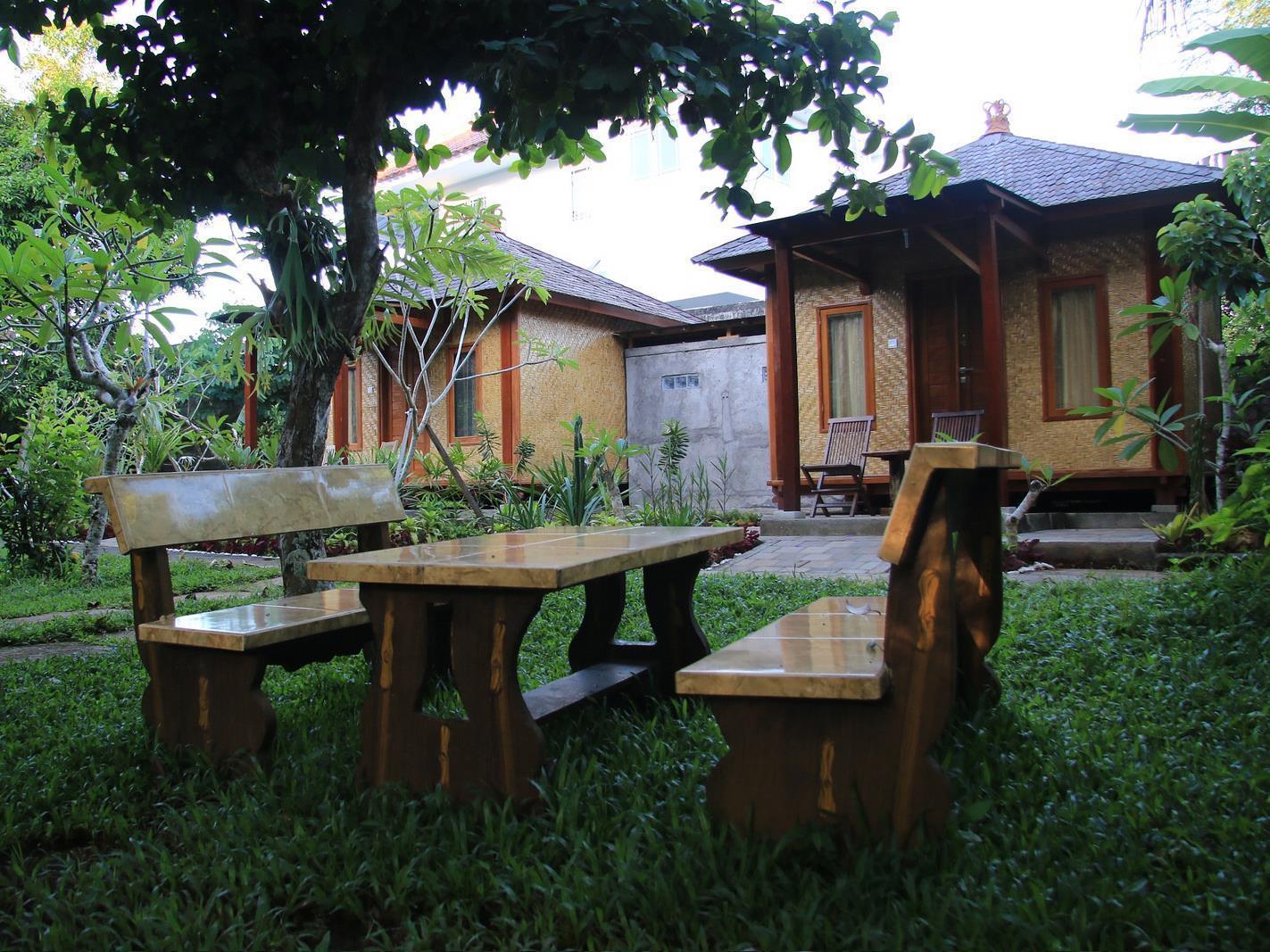 Timbis Bali *