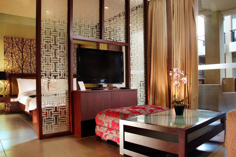 100 Sunset Boutique Hotel 3*