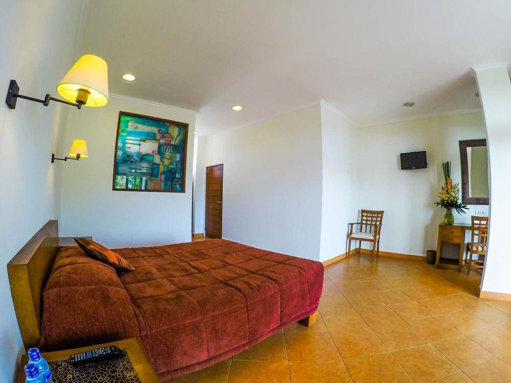 Ecosfera Hotel, Yoga & Hotel Canggu (Bali)
