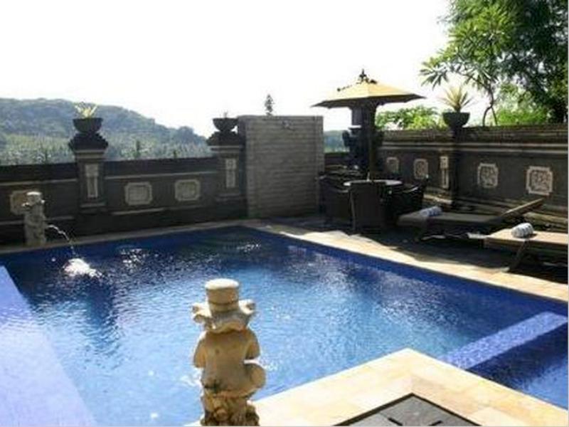 Puri Dawa Villa *