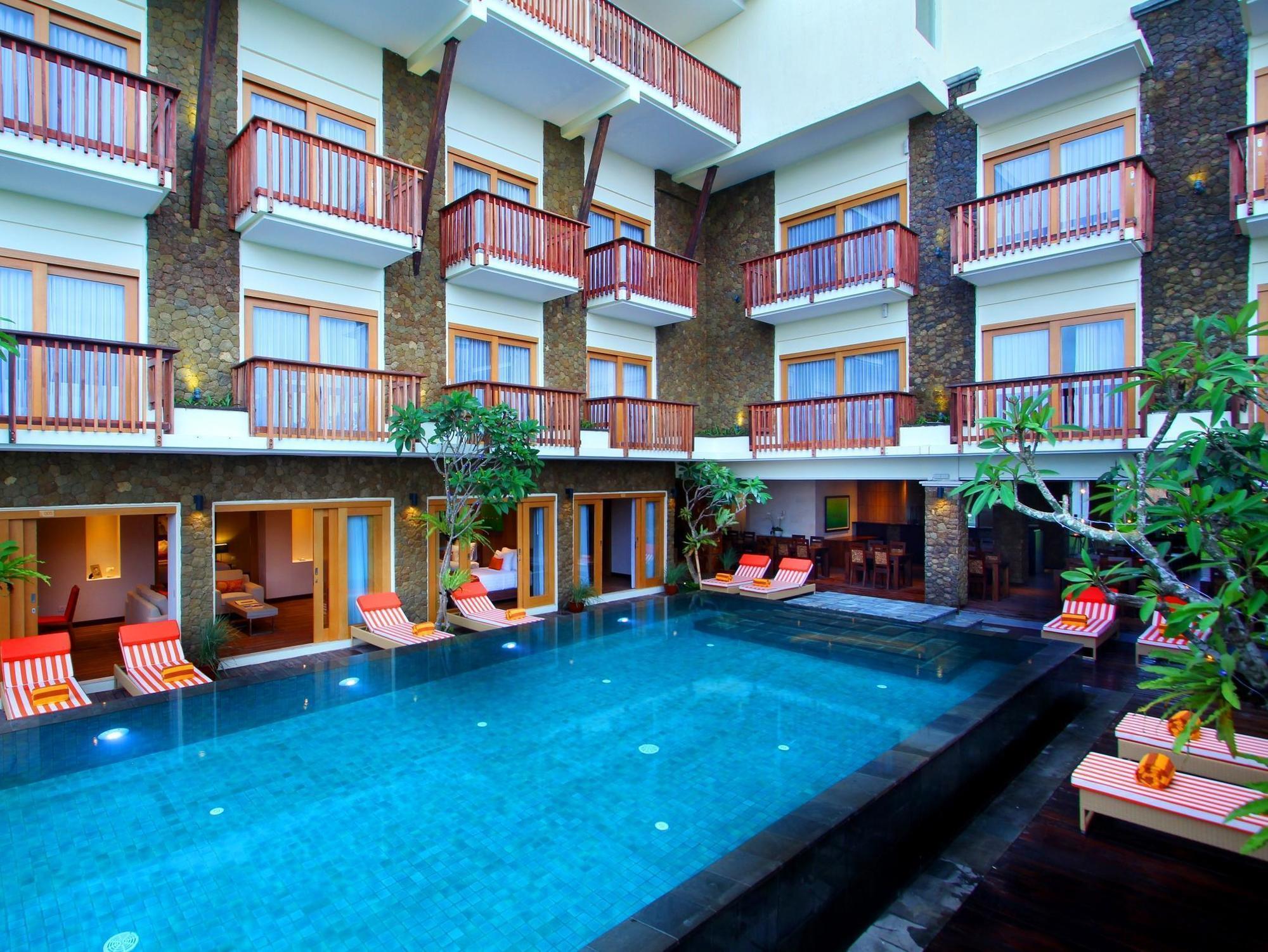The Kirana Hotel 4*