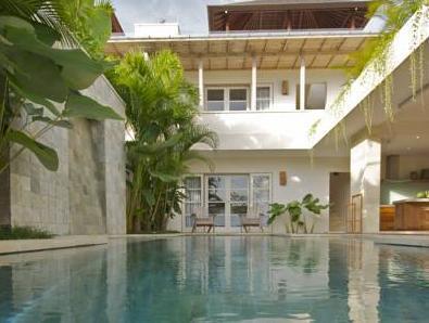 Pantai Indah Villa
