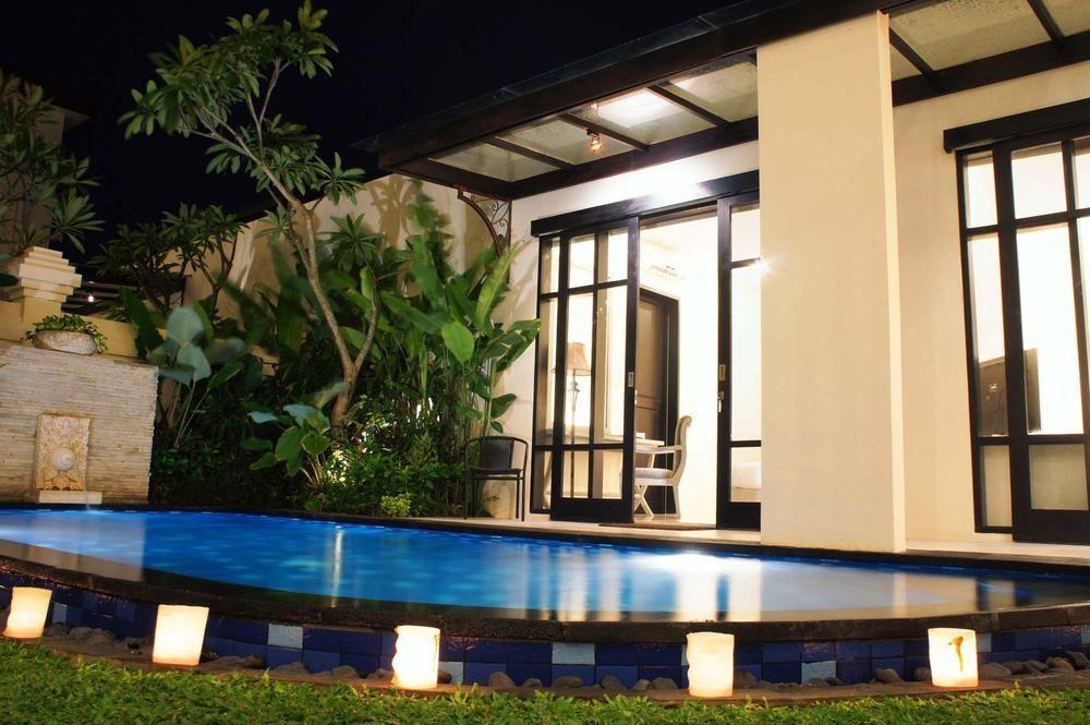 Awila Kuta Villa *