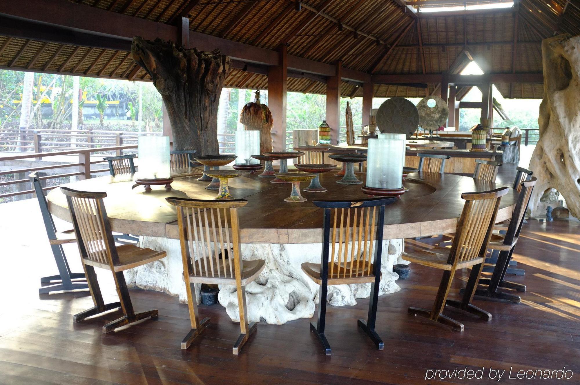 Ketapang Estate Hotel 4*