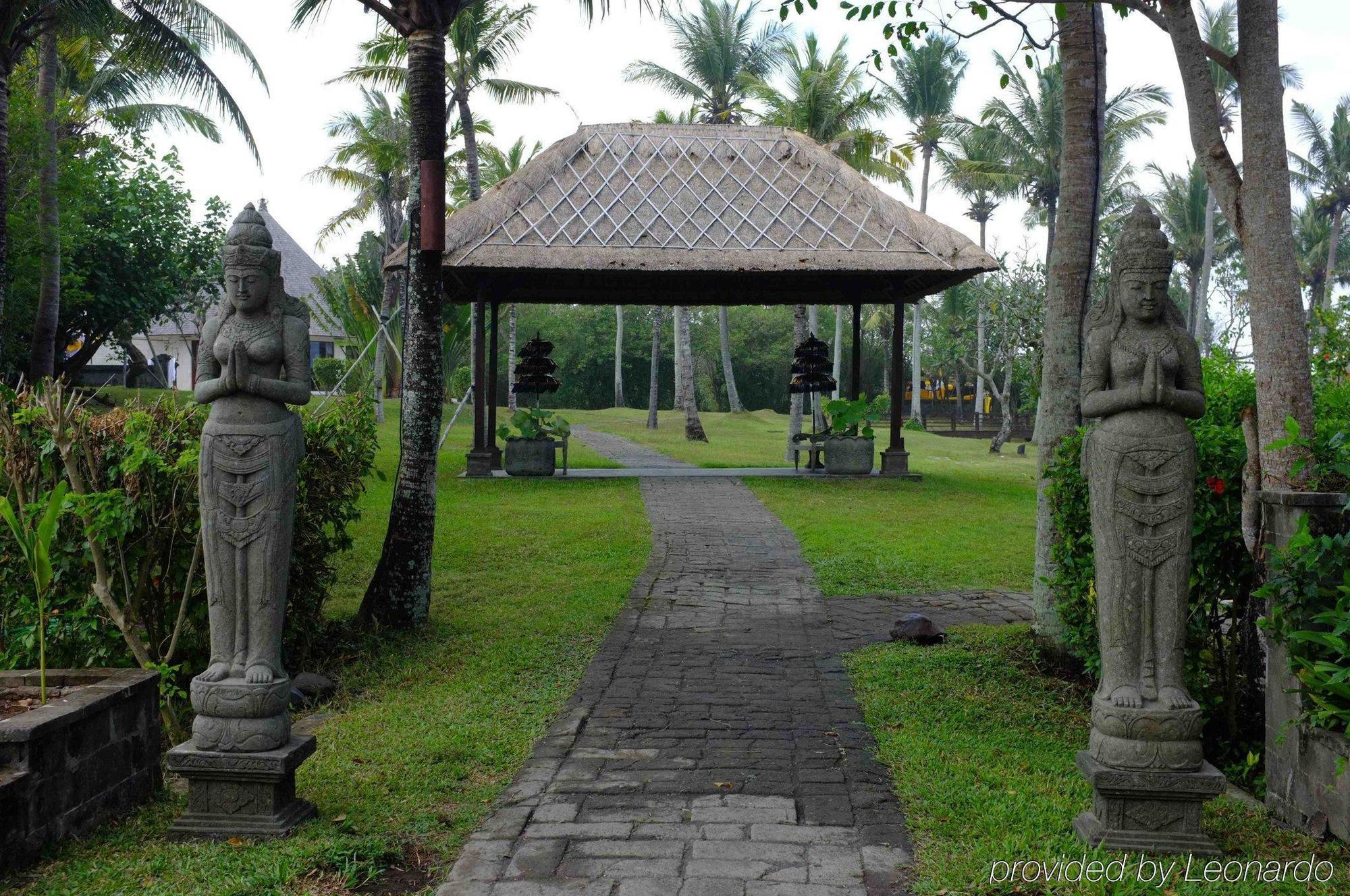 Ketapang Estate 4*