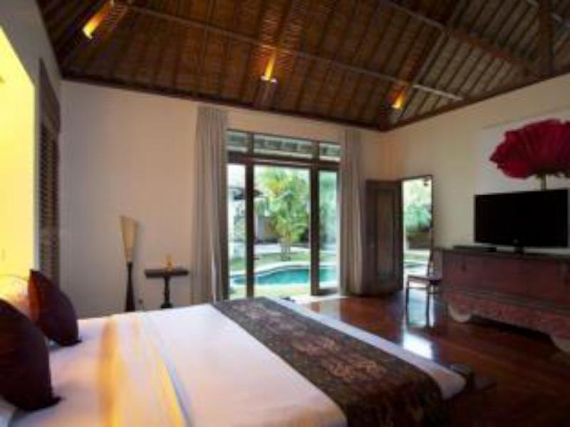 Tirta Naga Bali Villa *