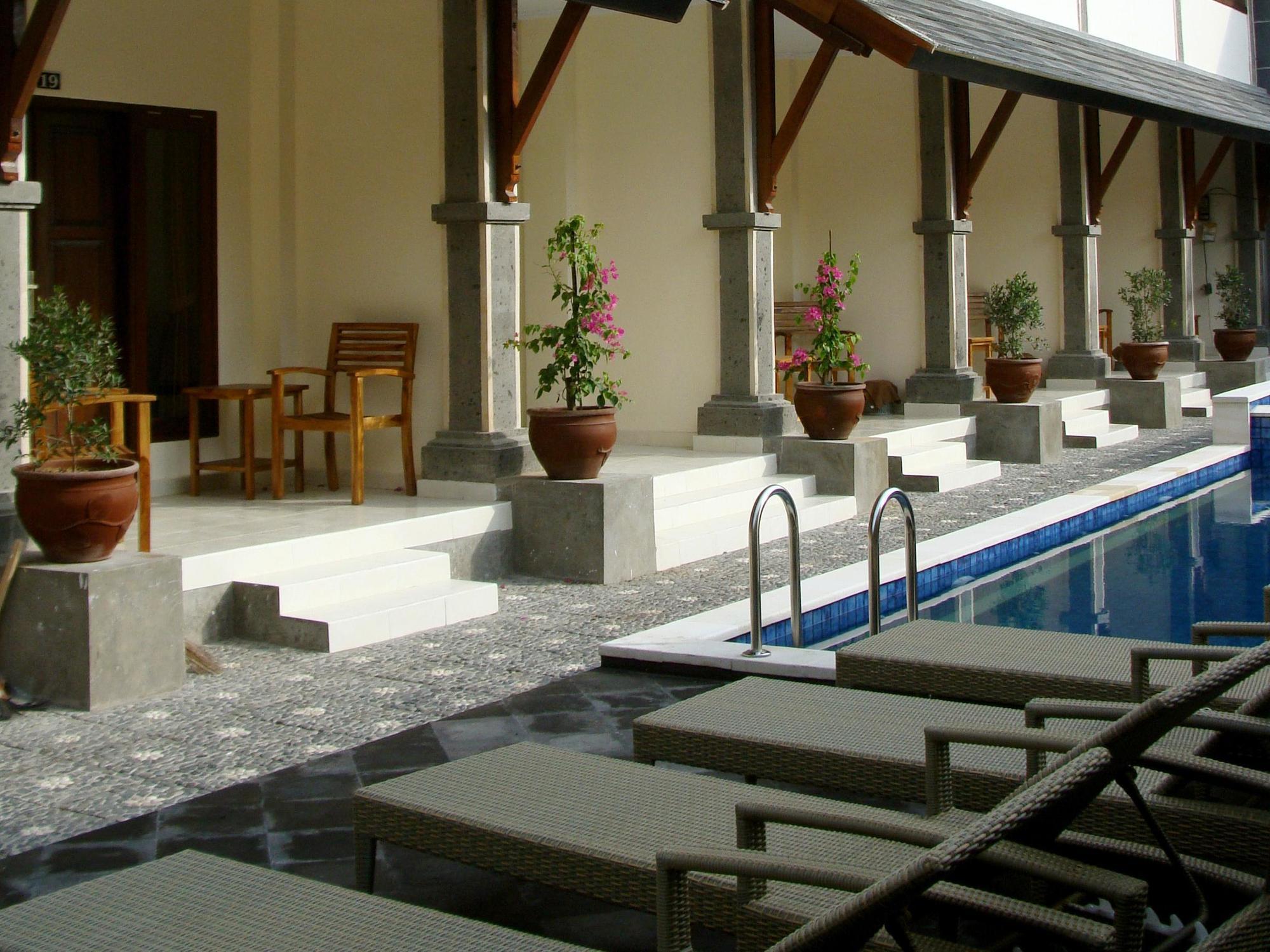 Jesens Ii 3* Kuta (Bali)