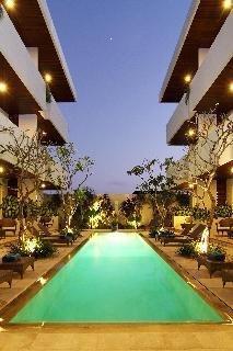 Swiss-Belcourt Sunset Aparthotel 4*