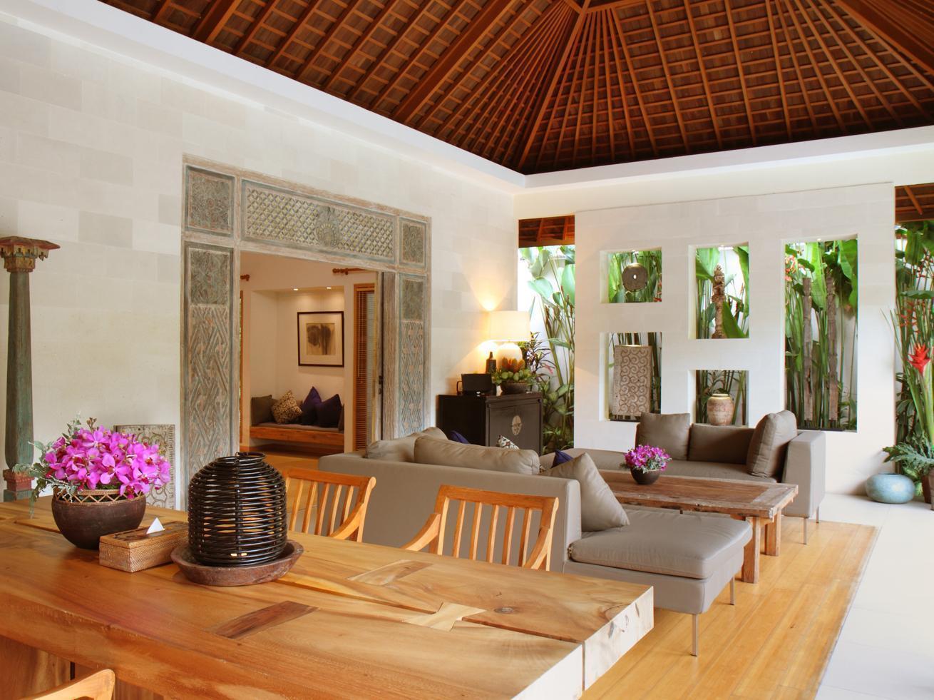 Bali Asri Batubelig Villa *