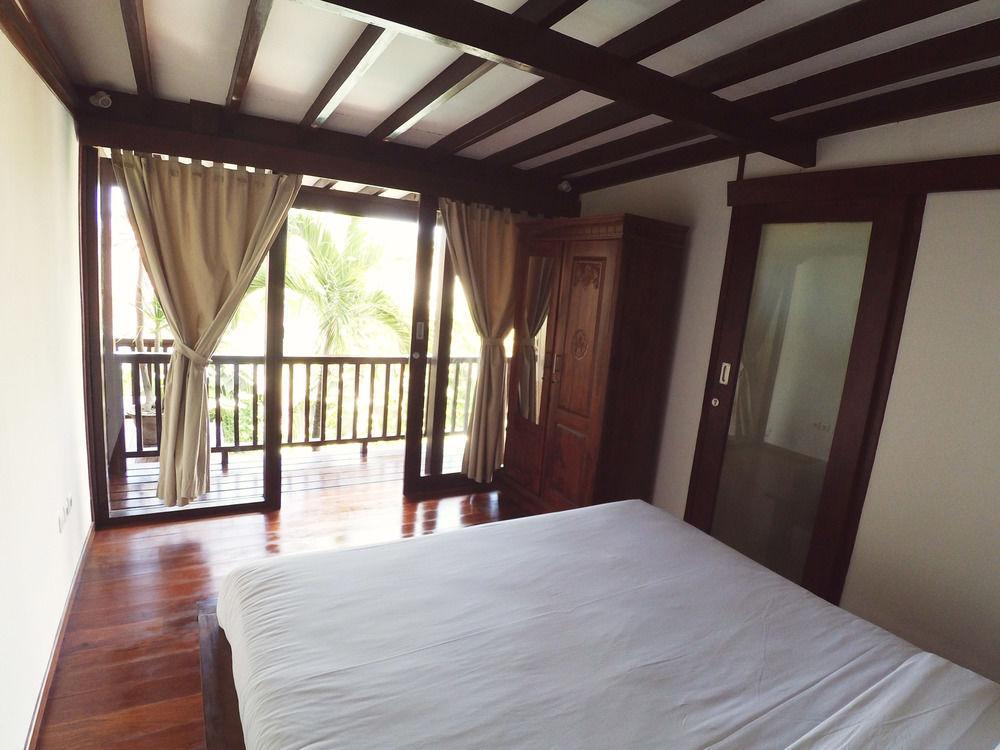 Martine - Fantastic 5br - Perfect Location In Villa Seminyak (Bali)