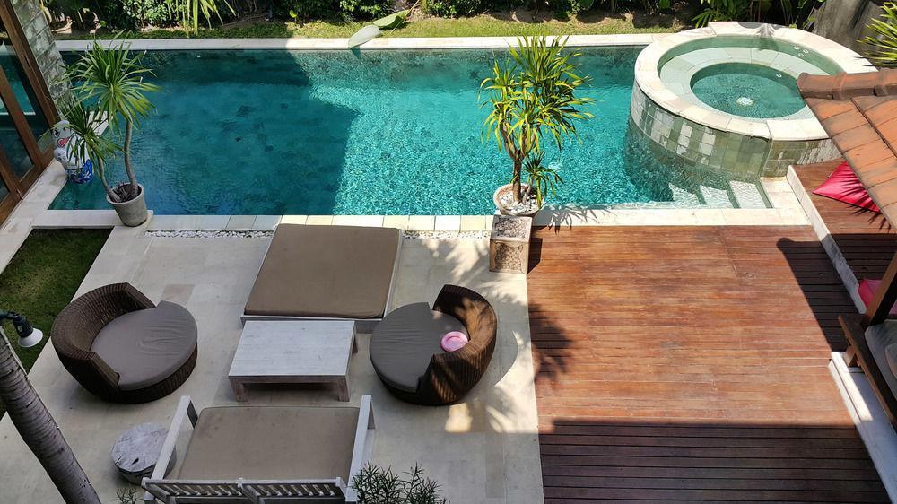 Martine - Fantastic 5br - Perfect Location In Villa Seminyak (Bali)