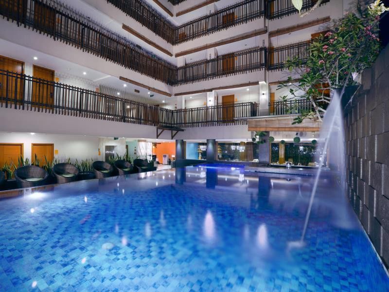 Sun Royal Kuta Hotel