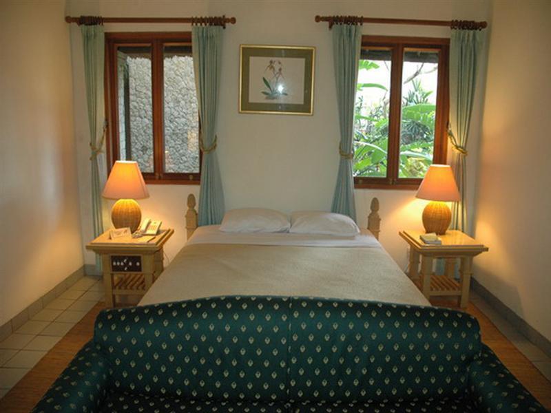 Hotel Sativa 3*
