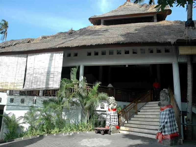 Hotel Sativa 3*