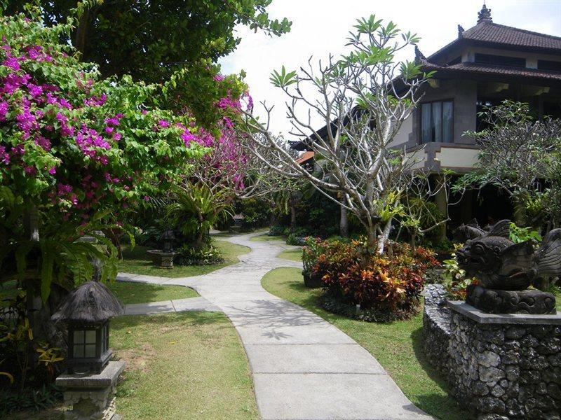 Besakih Beach Sanur (Bali)