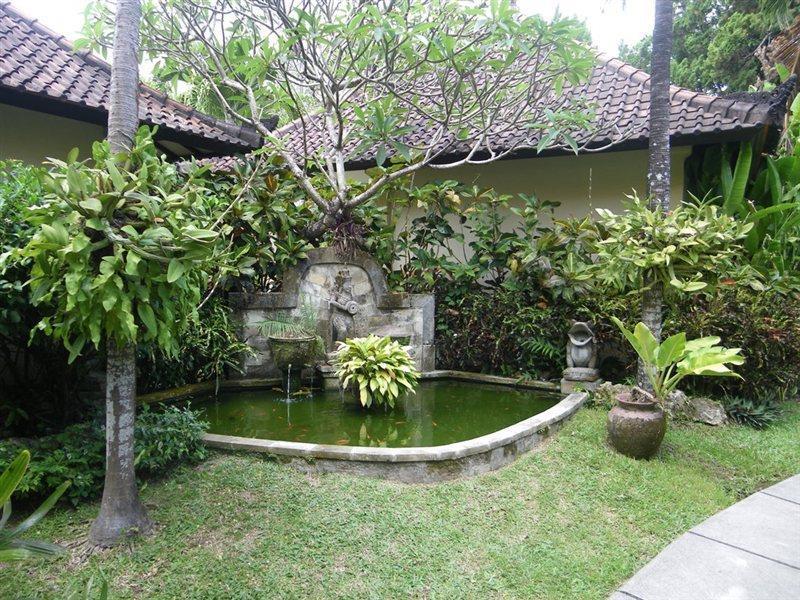 Hotel Besakih Beach 3*