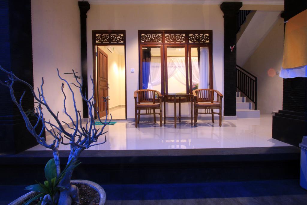 Wisma tamu Wira 2*