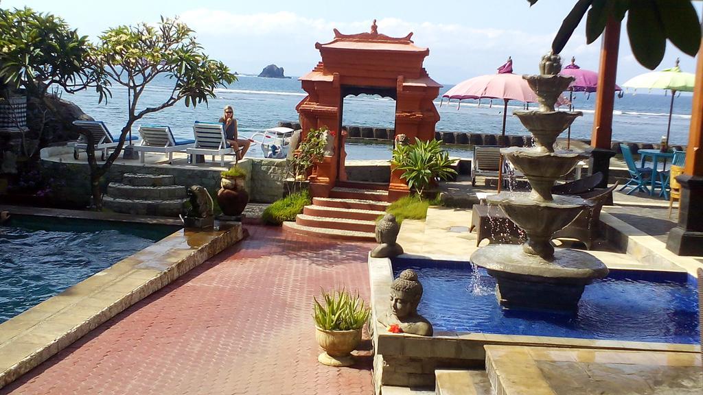 Puri Oka Candi Dasa (Bali)