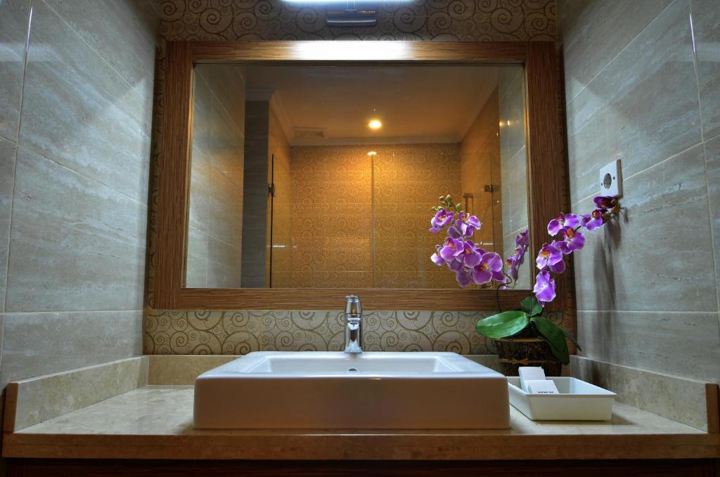 Hotel Taman Rosani & 3*