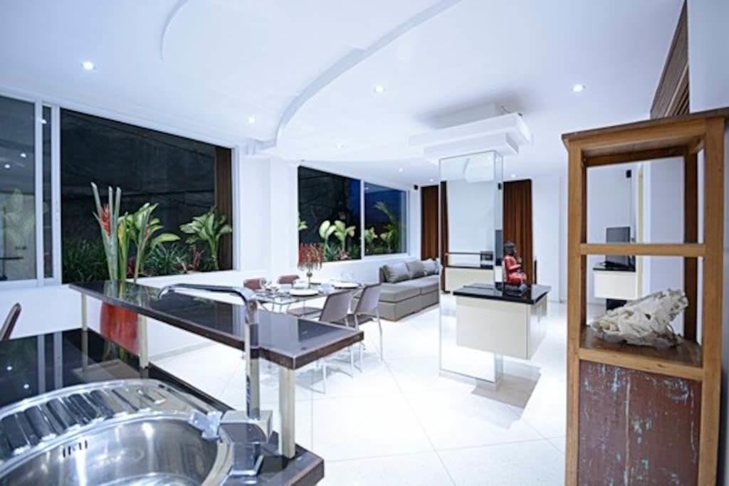 Apartemen Flora Bali Seminyak (Bali)