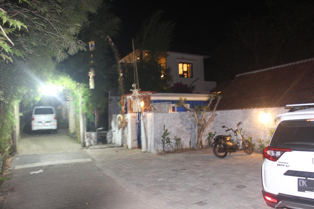 Kubu Container Taman liburan Uluwatu (Bali)