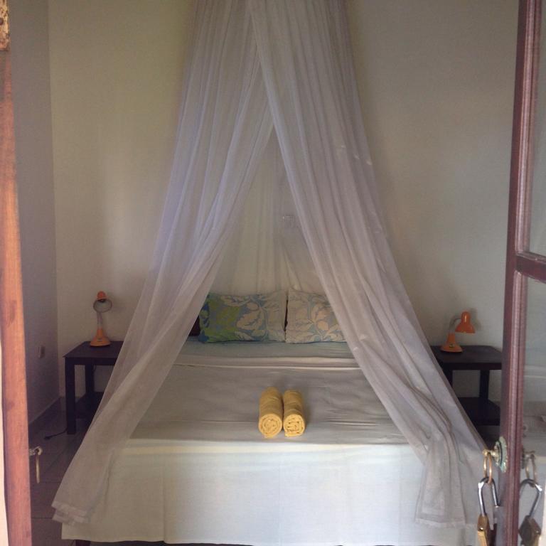 Volcano Beach Bungalow Guest house *
