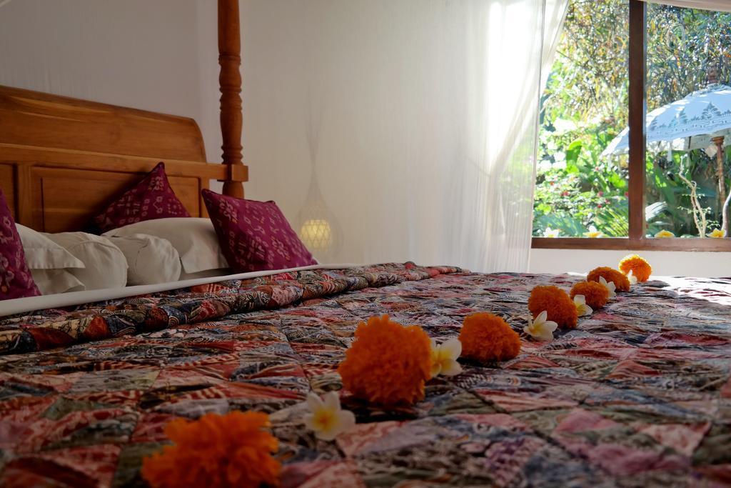 Cili Emas Oceanside 3* Tejakula