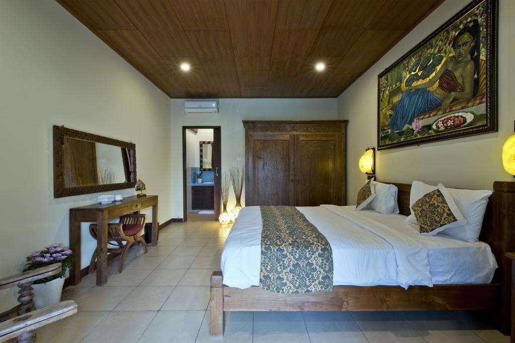 Star * Seminyak (Bali)