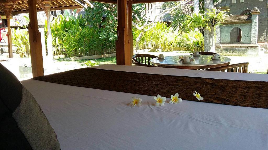 Guest house Puri Kutat Lestari *