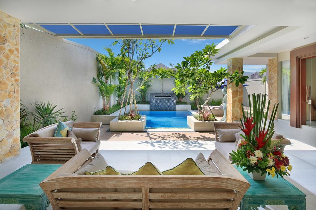 J Deluxe Villa Canggu (Bali)
