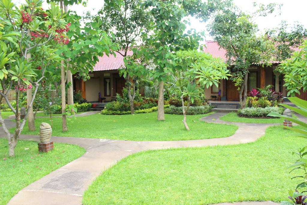 Karning Guest house Pemuteran (Bali)