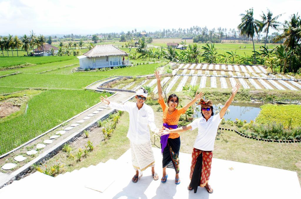 Barn N Bunk Guest house 3*