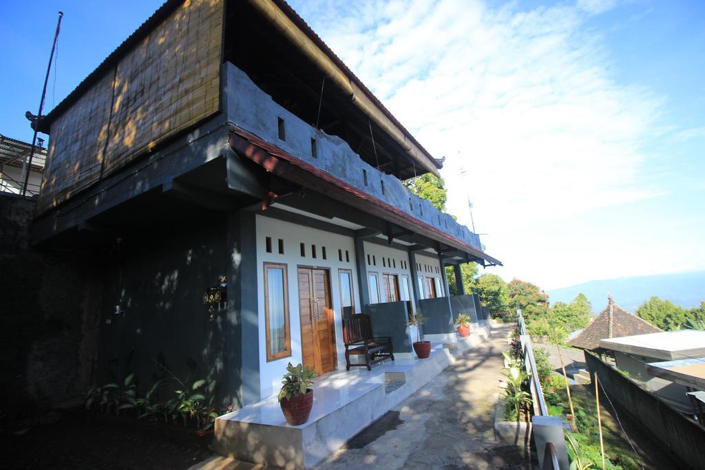 Adila Warung And *