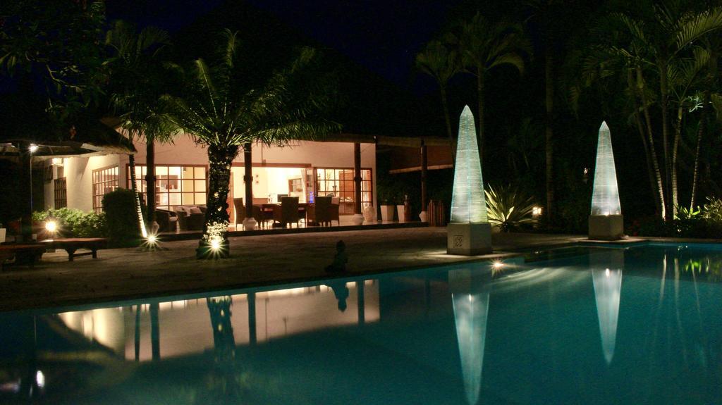 Surgawi Lovina (Bali)
