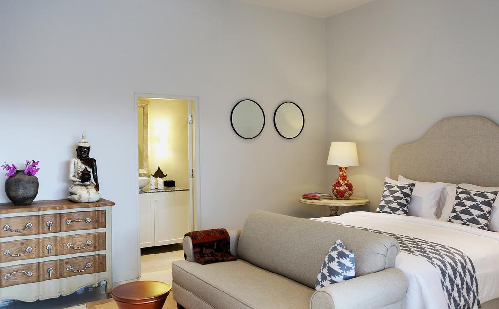 Sweet Room, *