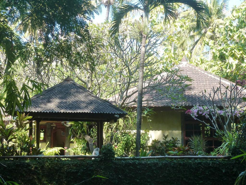 Saraswati House Guest house