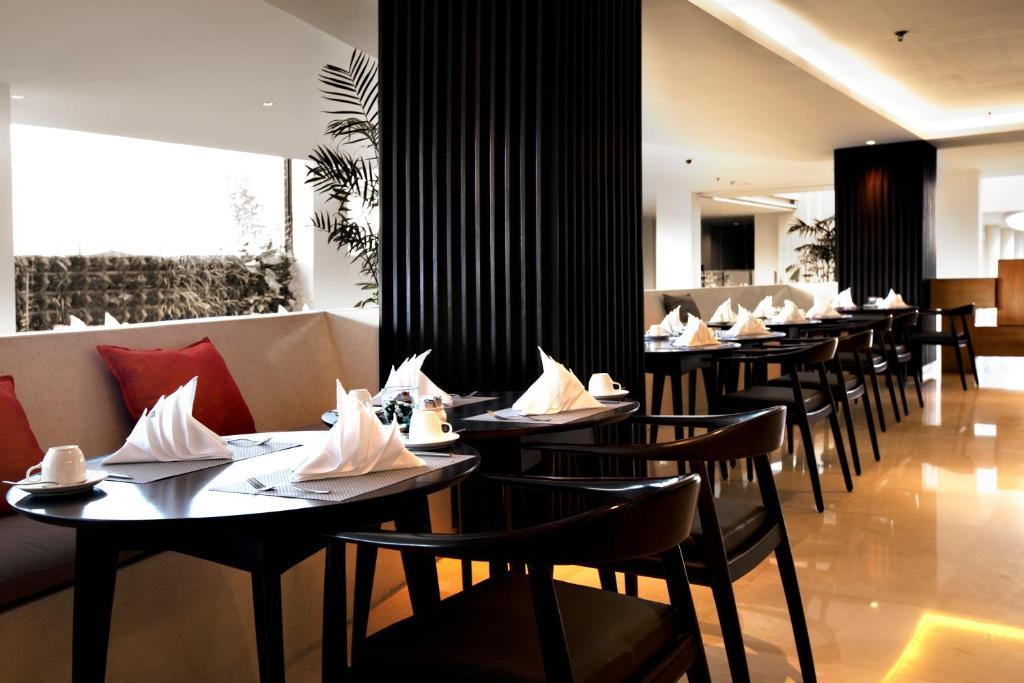 B Bali & Hotel 4*