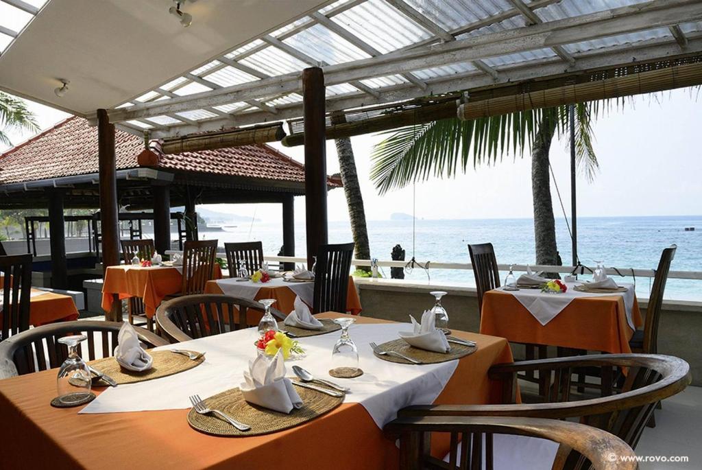 Hotel Anom 2*