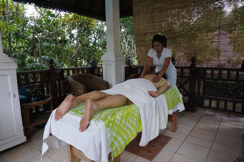 Gunung Paradis Retreat Villa *