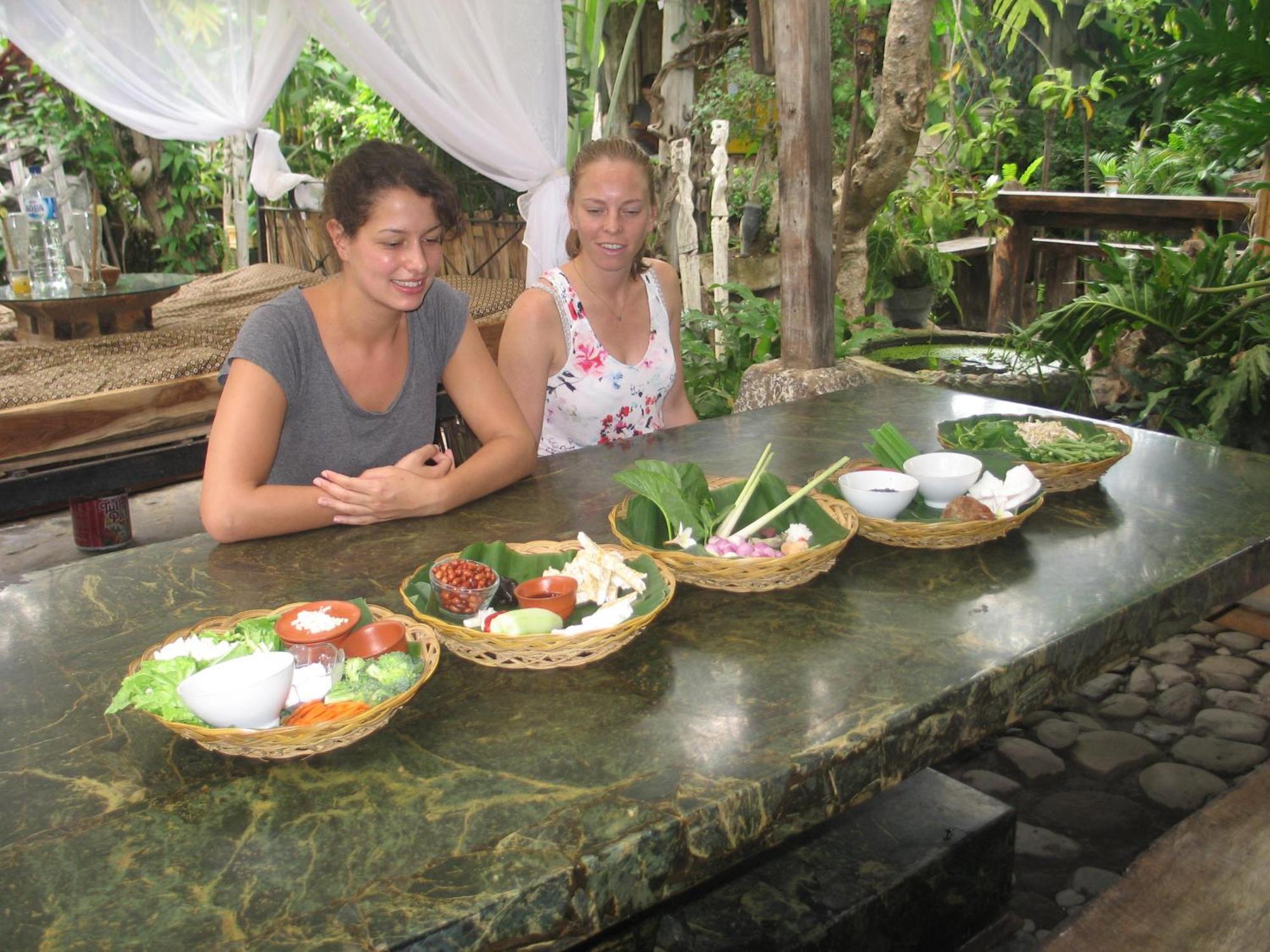 Santhiku & Lovina (Bali)