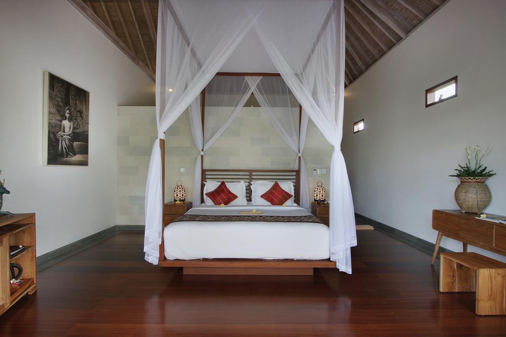 D'legon Luxury