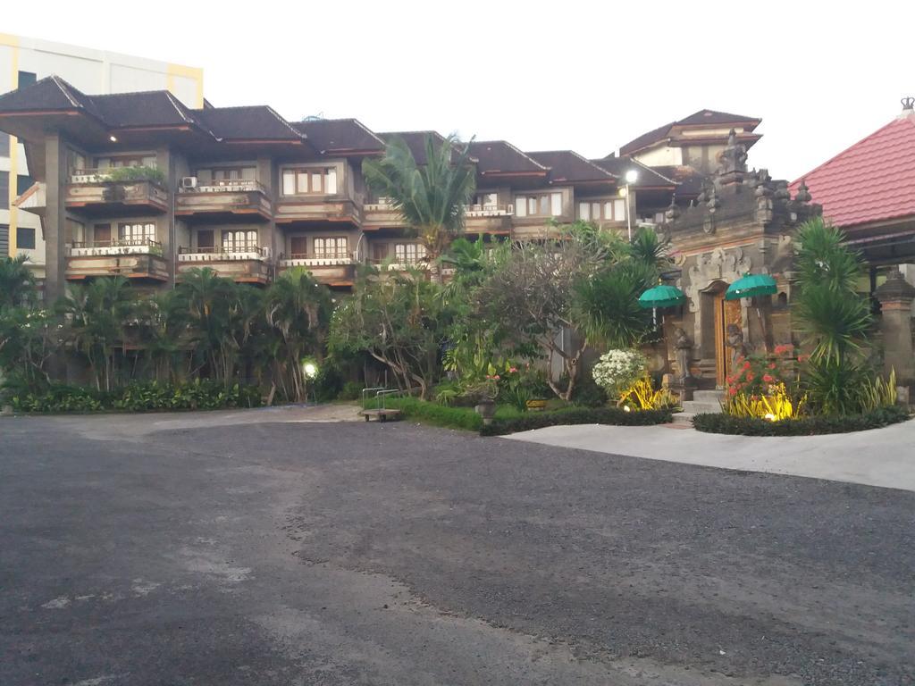 Sari Segara & Jimbaran (Bali)