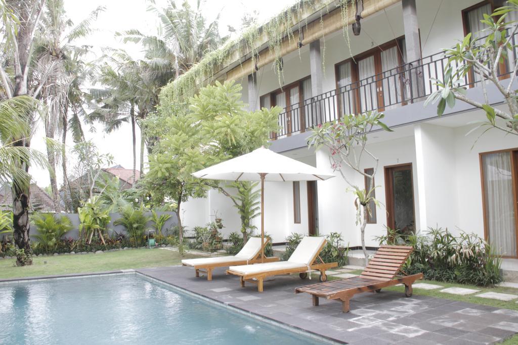 Ryanbagus Wisma tamu
