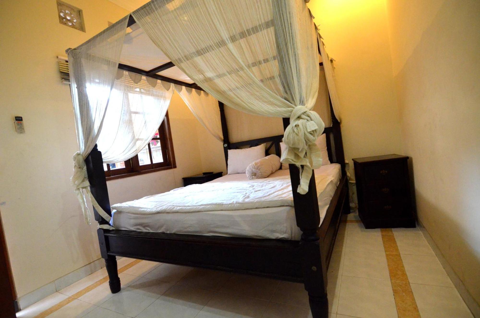 Guest house Lori Beach 2*
