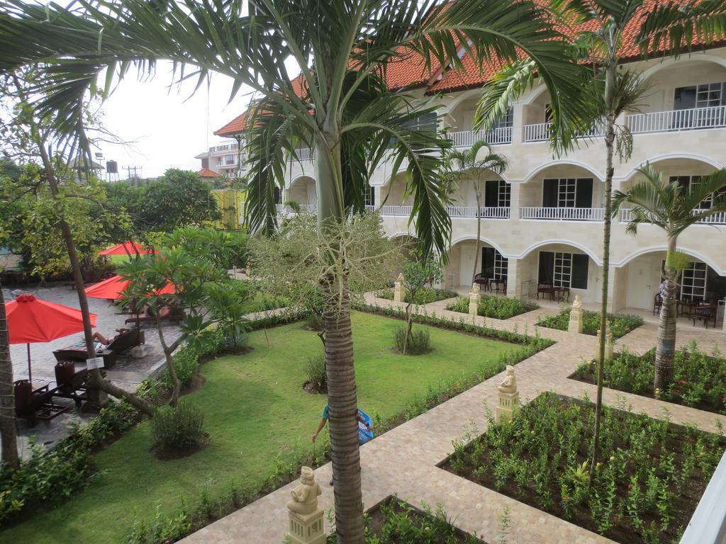 Melasti Beach & Spa
