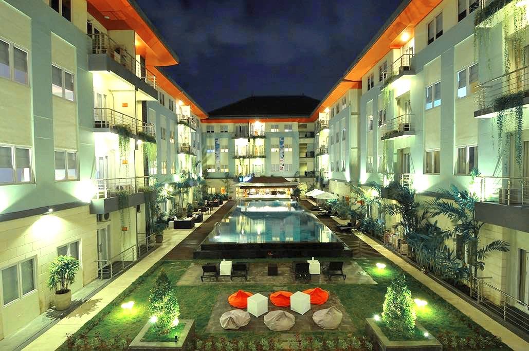 Harris & Residences Riverview Kuta, Bali Hotel Kuta (Bali)