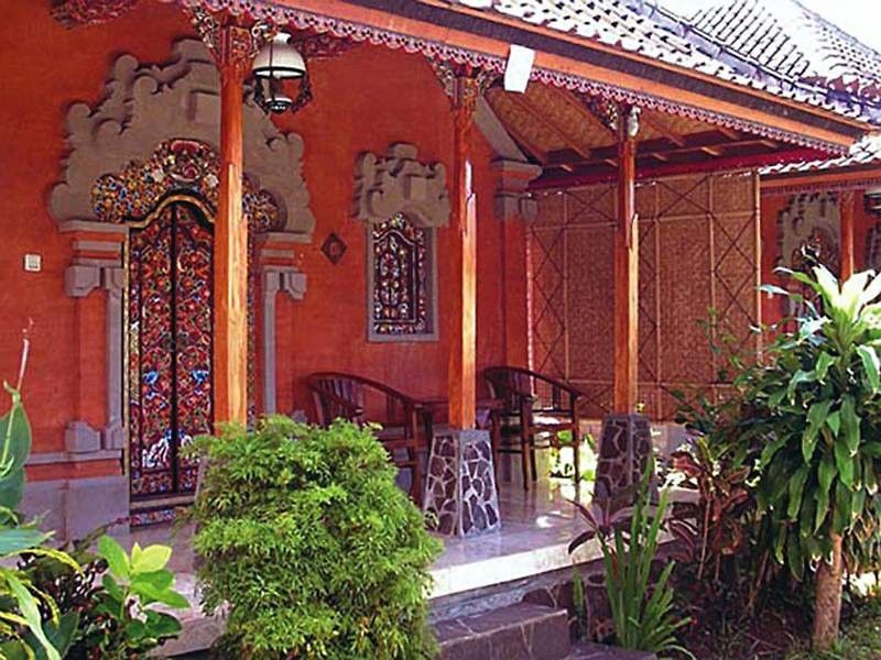 Ida 3* Kuta (Bali)