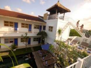 Hostel The Island Bali