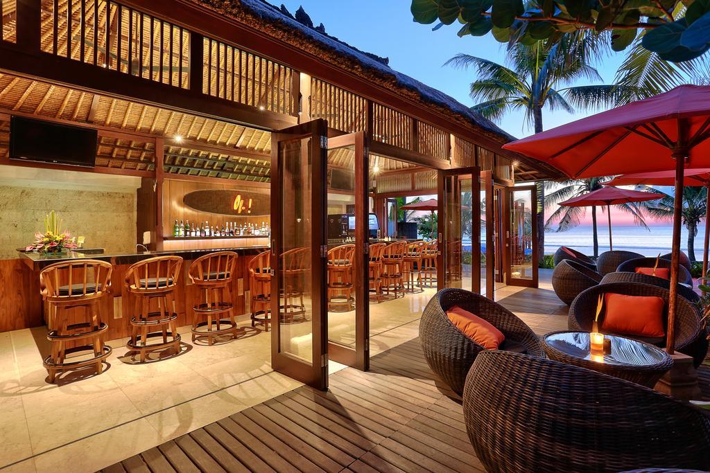 Legian Beach Villas *