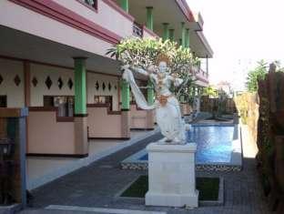 Hotel Taxa 2*
